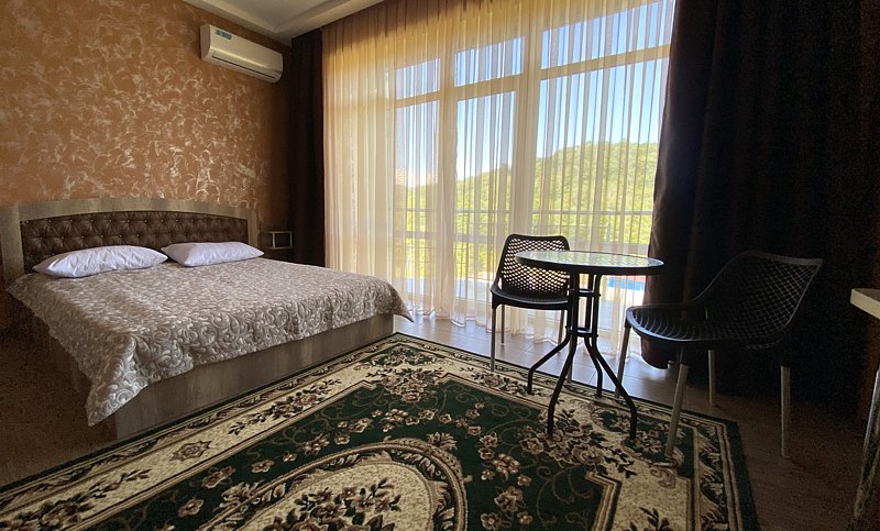 Люкс 3-местный