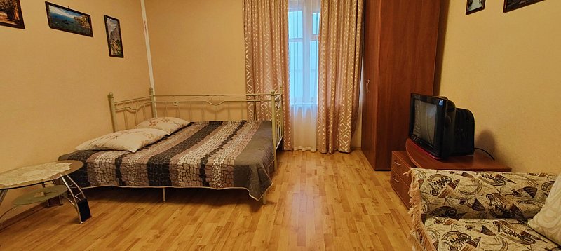 Семейный 4-местный 1-комнатный (Запад)