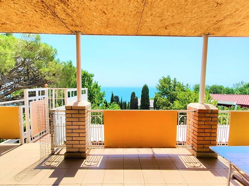 Семейный 4-местный 1-комнатный (Летний)