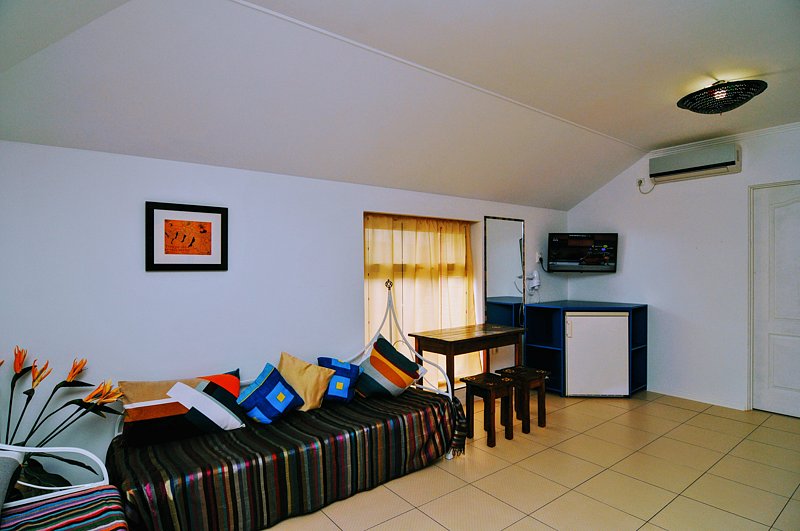 Комфорт «Кафе» 4-местный комната в мансарде