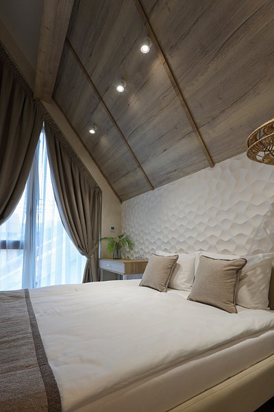 Шале 6-местный (с 3 спальнями)