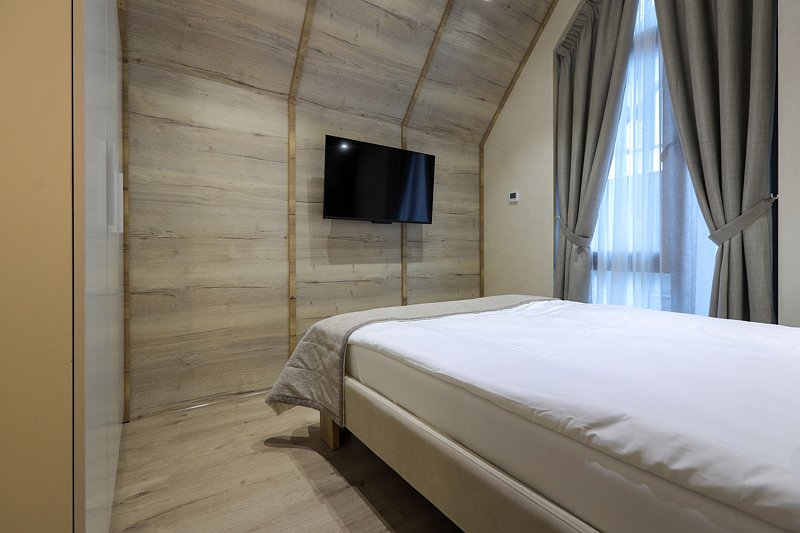 Шале 6-местный (с 3 спальнями)