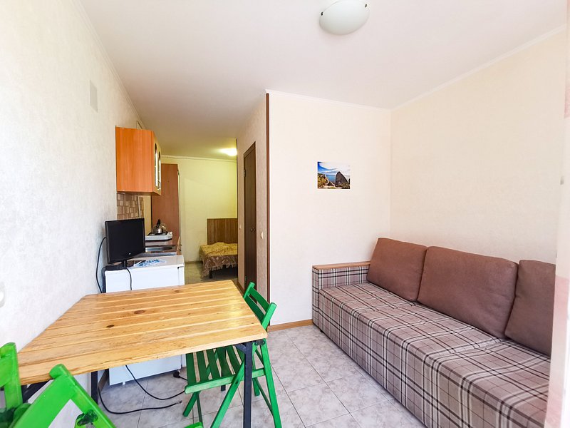 Стандартный 4-местный 1-комнатный