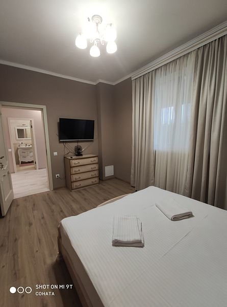 Апартаменты ВИП с кухней 1 этаж 3