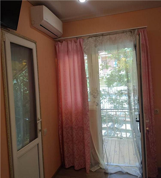 Домик 4-местный (с верандой)