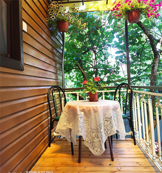 Домик 4-местный (с верандой)