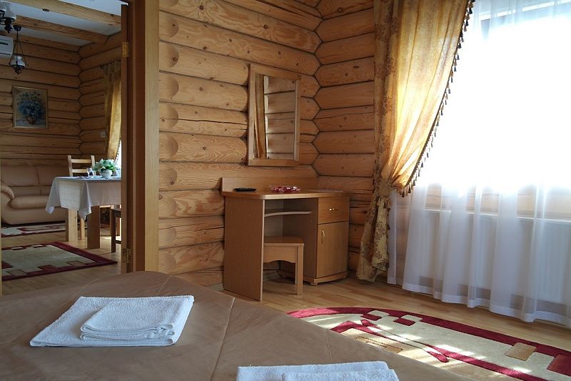 Люкс 2-местный 2-комнатный (№5, 6)