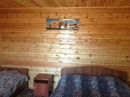 Улучшенный двухместный номер, База отдыха Как Дома, Хужир