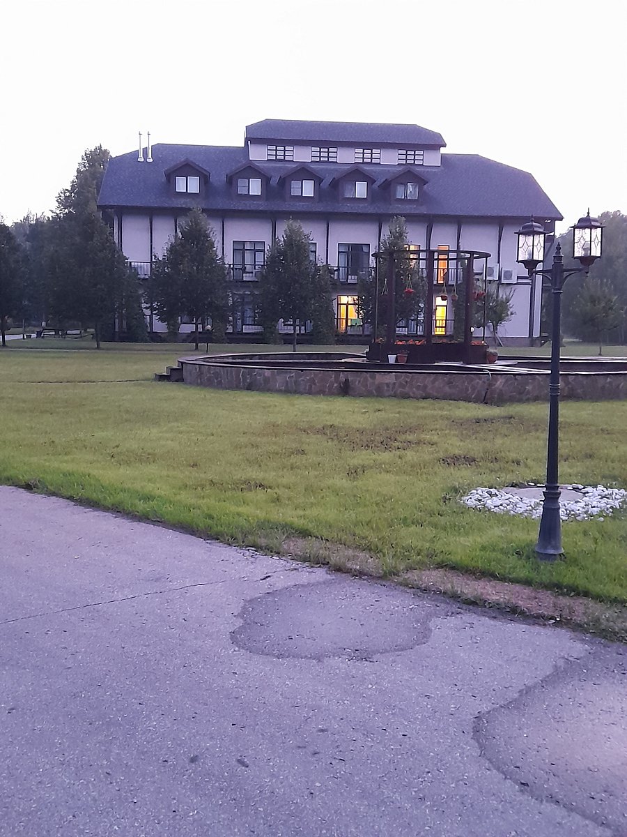 Фото 10 из отзыва о парк-отеле Фестиваль