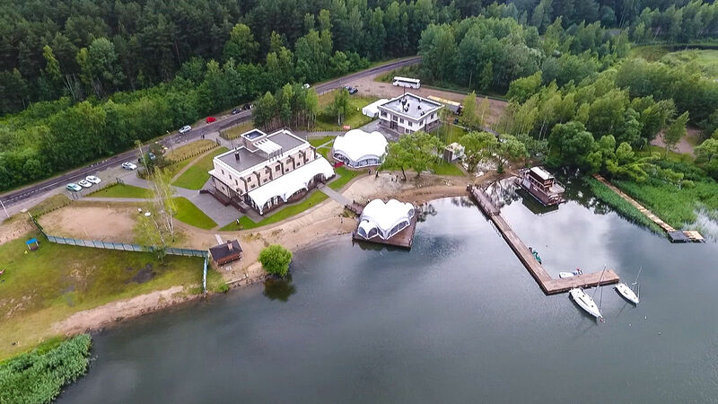 Гостинично-ресторанный комплекс Riviera Country Club (Ривьера Кантри Клаб), Минская область, Ждановичи Минск Минский район Раков Буцевичи Хатежино Волковичи Дегтяревка Боровляны Бровки