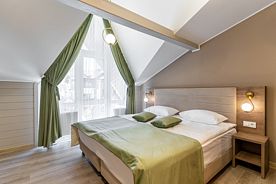 3-х местный семейный 2-х комнатный номер, База отдыха Терем у реки, Каменномостский