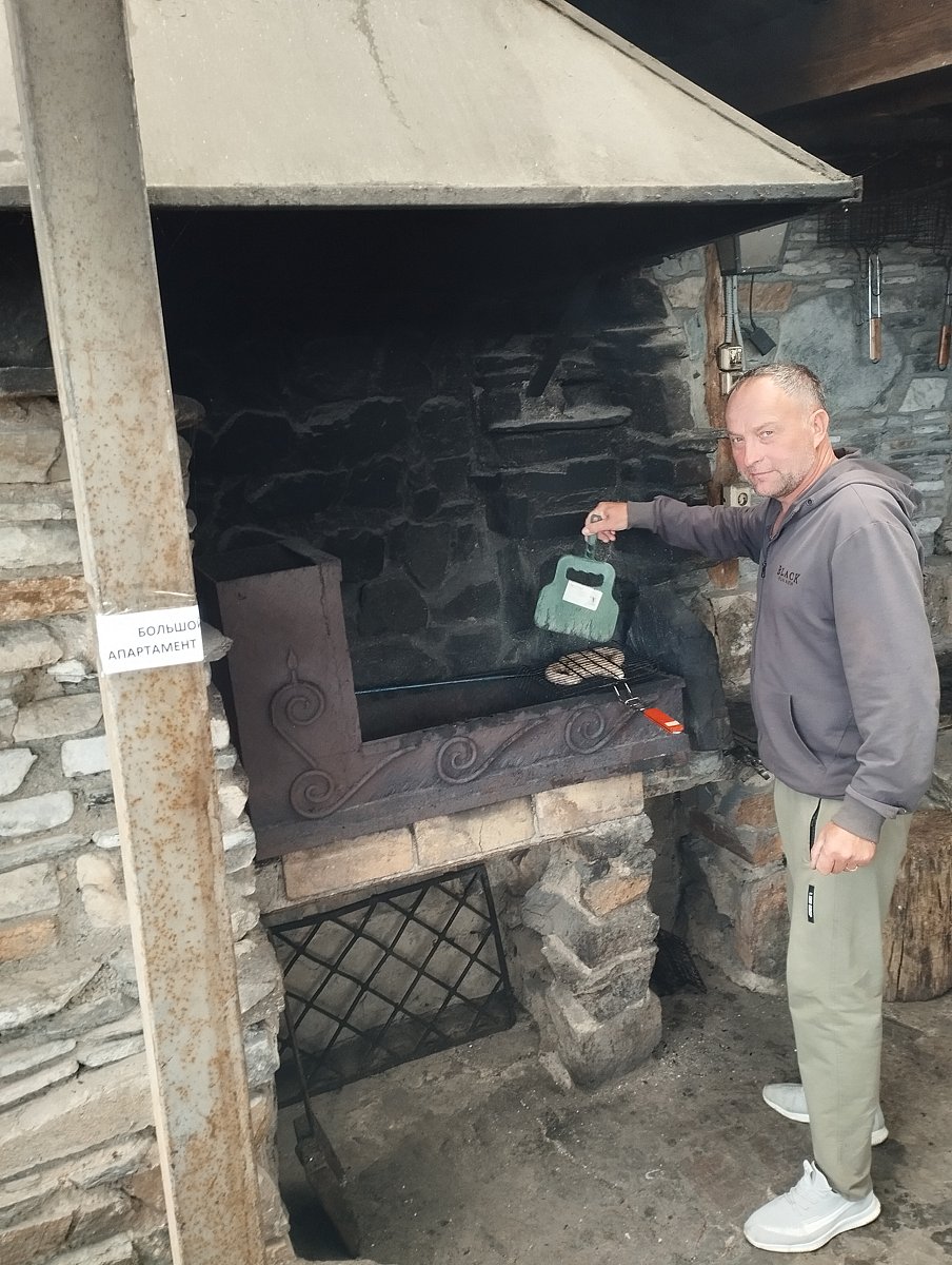 Фото 3 из отзыва о гостевом доме Замок на озере Увильды