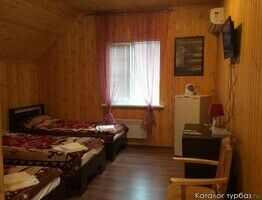 Номер (второй этаж), База отдыха Ревин хутор, Камызякский район