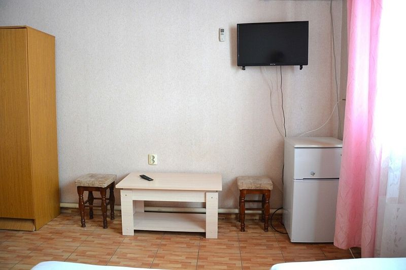 Стандартный 4-местный 1-комнатный