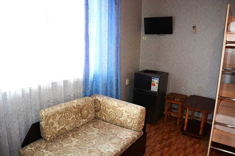 Стандартный 4-местный 1-комнатный