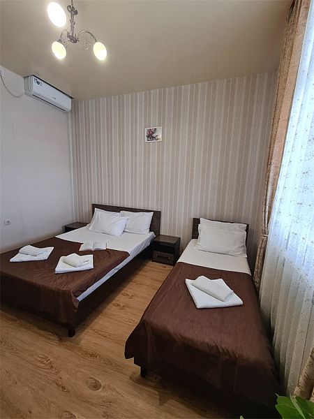 Стандартный 3-местный 1-комнатный (с видом на море)