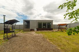 Романтика, Глэмпинг Хат Хаус, Александрия