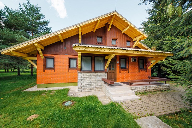 Коттедж 5-местный 2-комнатный (Шале)