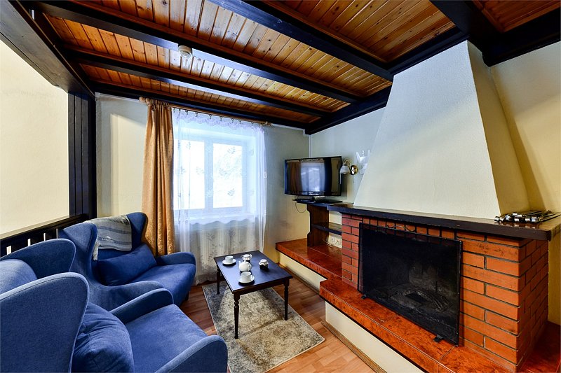 Коттедж 5-местный 2-комнатный (Шале)