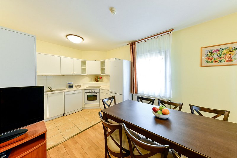 Коттедж 9-местный 5-комнатный 2-этажный (Словения)