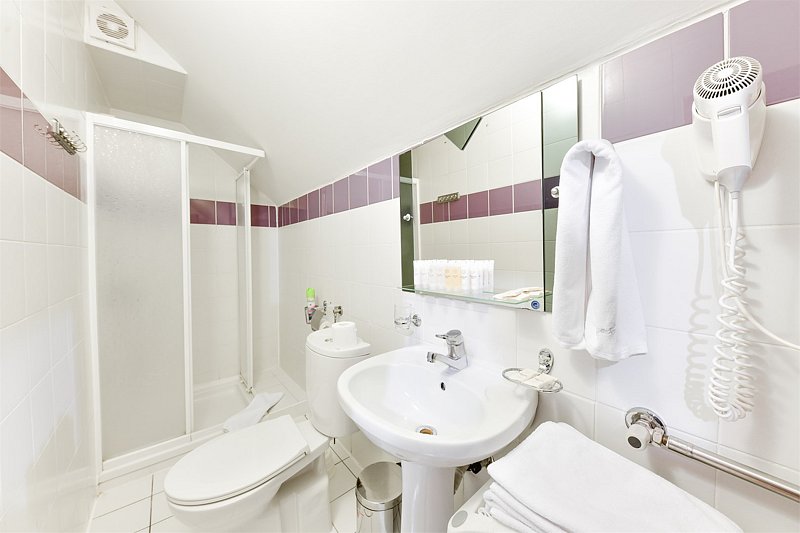 Коттедж 9-местный 5-комнатный 2-этажный (Словения)