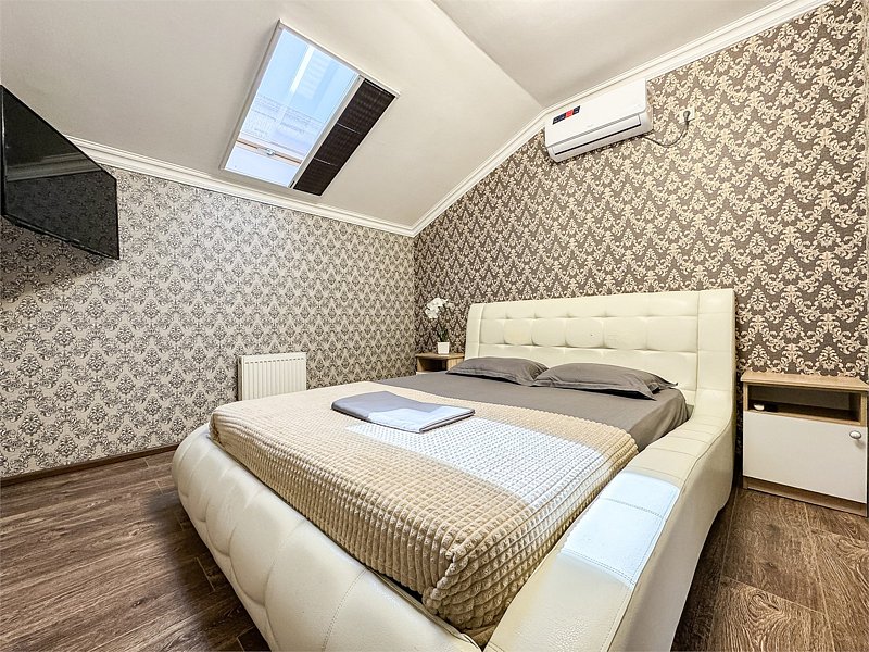 Делюкс 4-местный 2-комнатный (Мансарда)