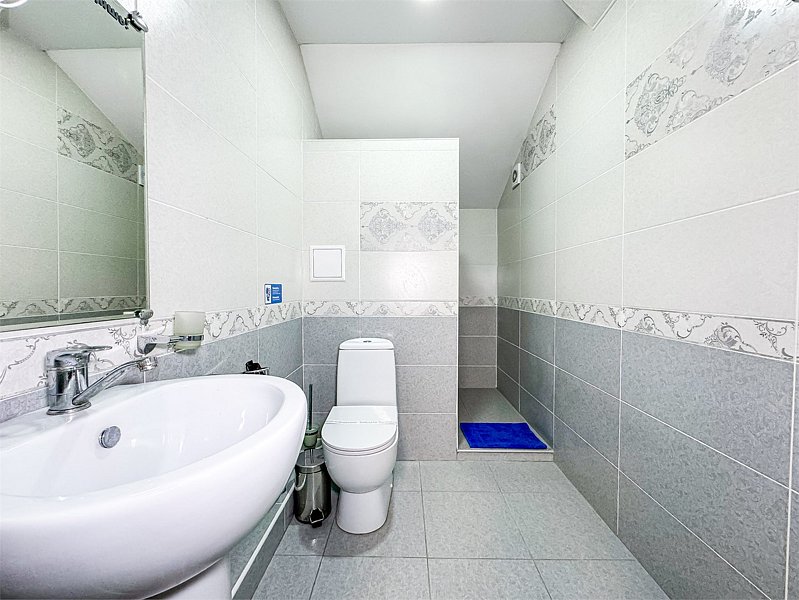 Делюкс 4-местный 2-комнатный (Мансарда)