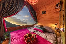 Дилижанс «Цыганский барон», 2х-местный бутик-номер, Глэмпинг O2kislorod, село Эльтюбю