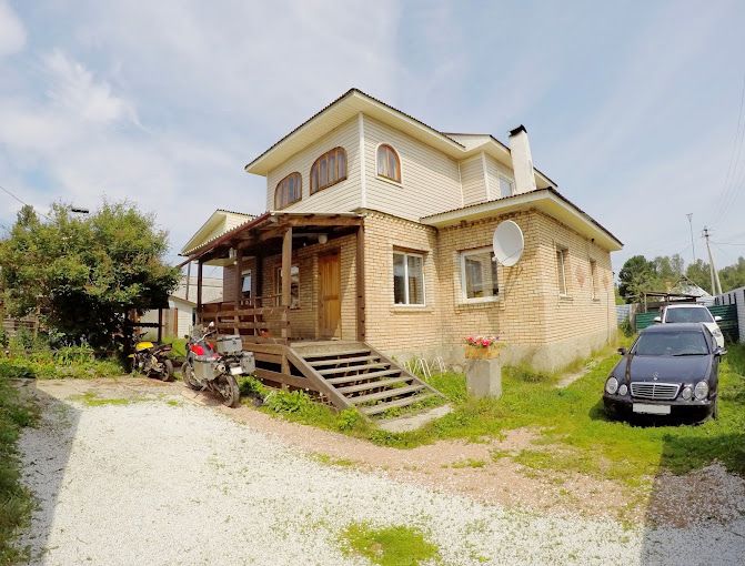 Гостевой дом Рыжая Сова, поселок Мангутай, Иркутская область