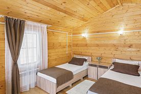 Трёхместный номер Standard с красивым видом из окна, Эко-парк Обитаемая Земля, село Паратунка