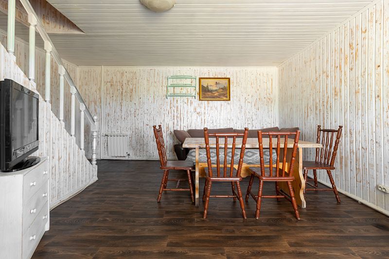 Домик Русский 6-местный 2-этажный (№1-6)