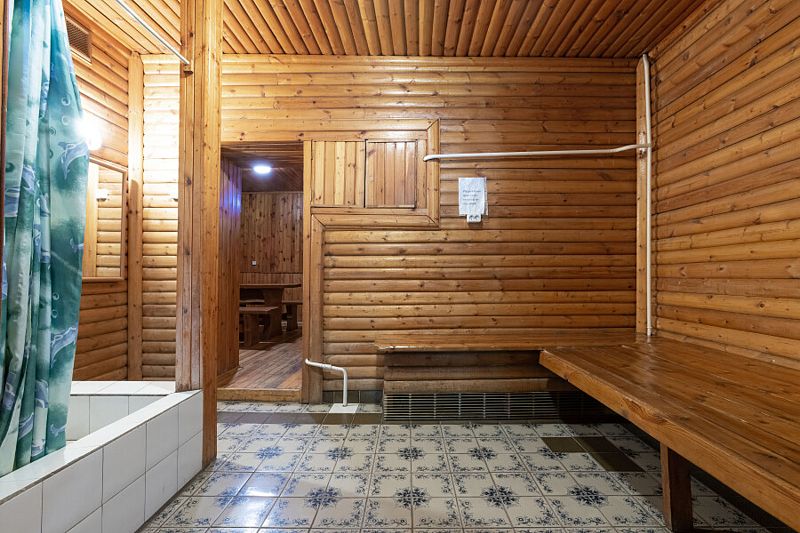 Коттедж 10-местный 5-комнатный (№1,4 с сауной)