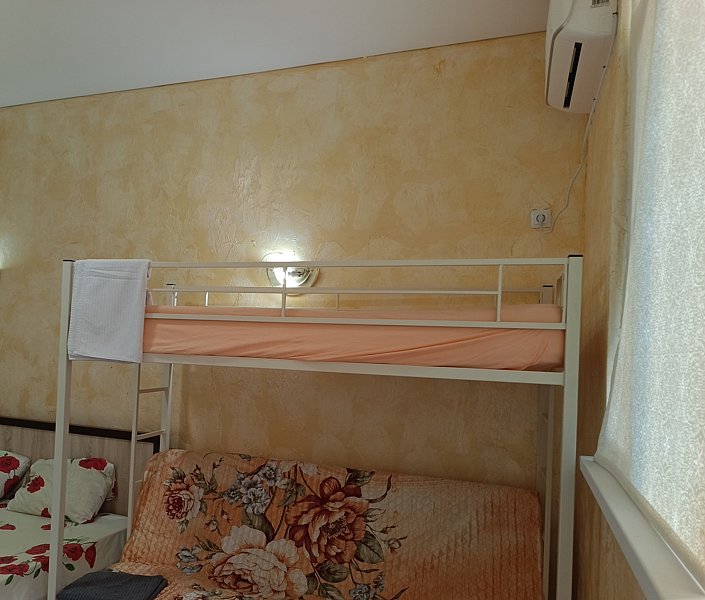 12-местный 3-комнатный