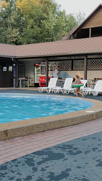 Фото 3 из отзыва о базе отдыха Семейный дворик