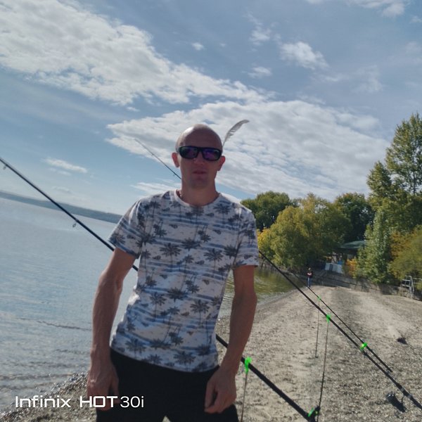 Фото 1 из отзыва о турбазе Адмирал