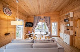 «Тибет» в Коробицыно, Гостевые дома Korobitsino-Village, поселок Коробицыно