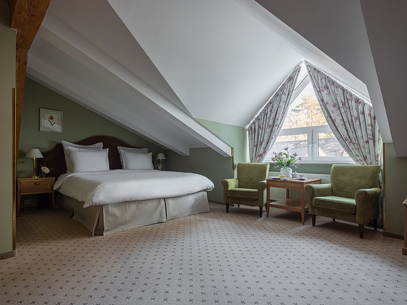 Улучшенный 2-местный Мансардный