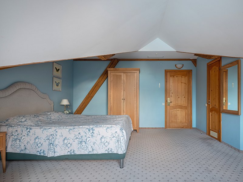 Улучшенный 2-местный Мансардный