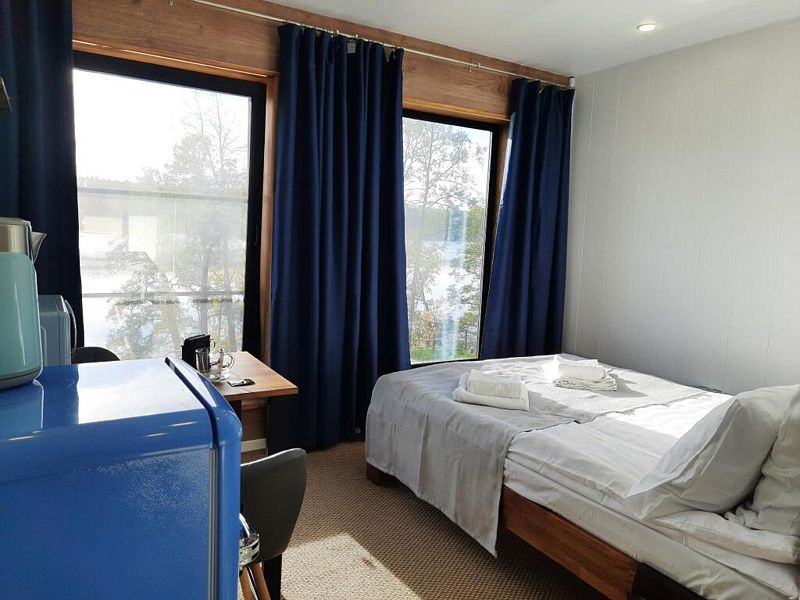 Коттедж на озере Красавица, Ленинградская область: фото 3