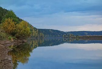 Река Сылва осенью