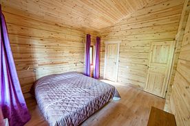 Вилла Золотая с 3 комнатами с красивым видом из окна, База отдыха Вохотка, Приозерский район