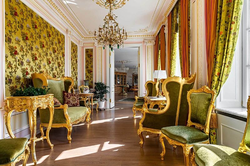 Тематическая экскурсия «Достойна восхищения! Судьба выдающихся женщин рода Строгановых»