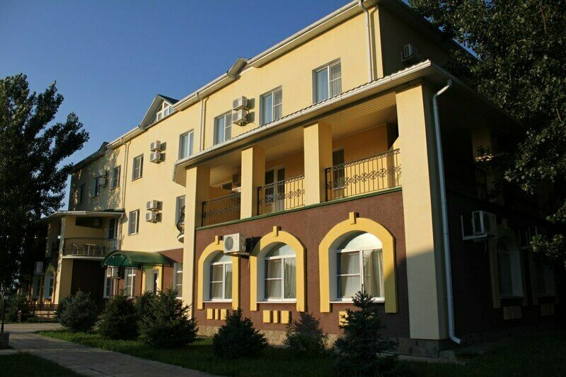 База отдыха Волжанка, Астраханская область, Камызякский район Астрахань Иванчуг Раздор Икряное Самосделка Успех