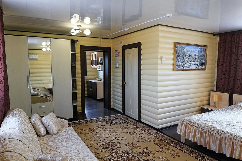 Дом 4-местный 3-комнатный (с 2-спальнями) №7