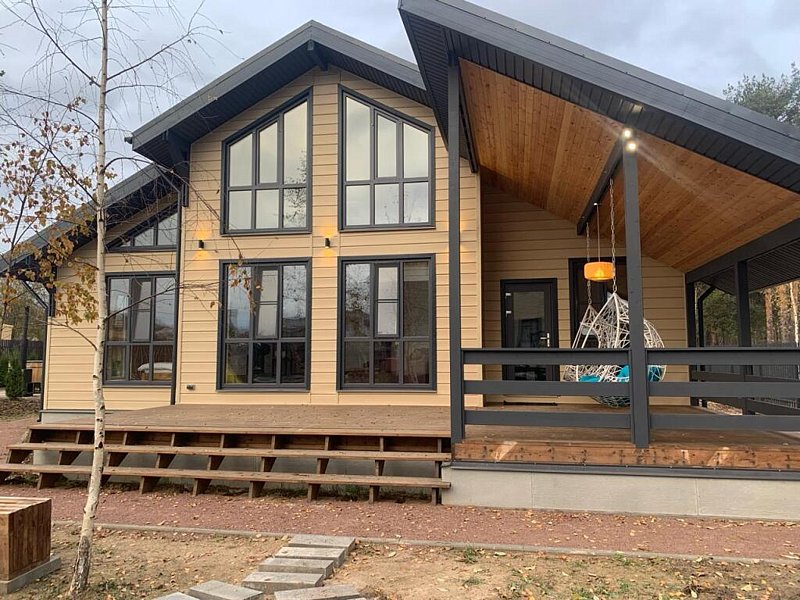 Гостевой дом Традиция отдыха - дом у озера c баней и купелью, Ленинградская область, деревня Колтуши Всеволожск