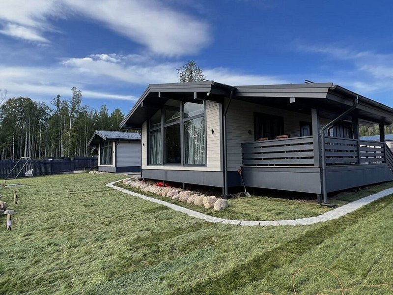 Частный дом на берегу озера, Ленинградская область, Выборгский район Зеленогорск Выборг поселок Мысовое