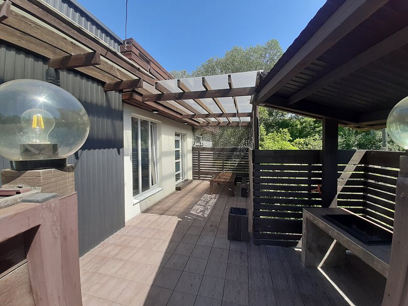 Гостевой дом с бассейном и баней (бывш. Дачная 233), Оренбургская область, Оренбург 