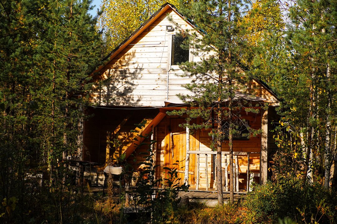 Гостевой дом У Петровича (бывшая база отдыха «У Петровича»), Архангельская область, Архангельск 