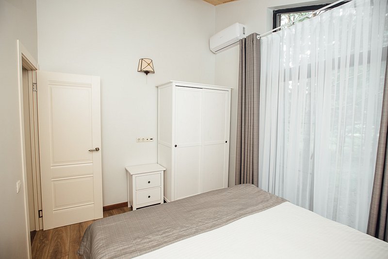 Дом 4-местный 1-комнатный (с 2 спальнями)