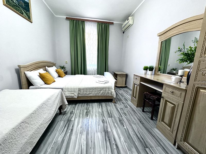 Эконом 3-местный